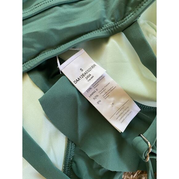 CUPSHE Ruffled Green One Piece TUMMY Control Swimsuit NWT SIZE Small - Picture 4 of 6